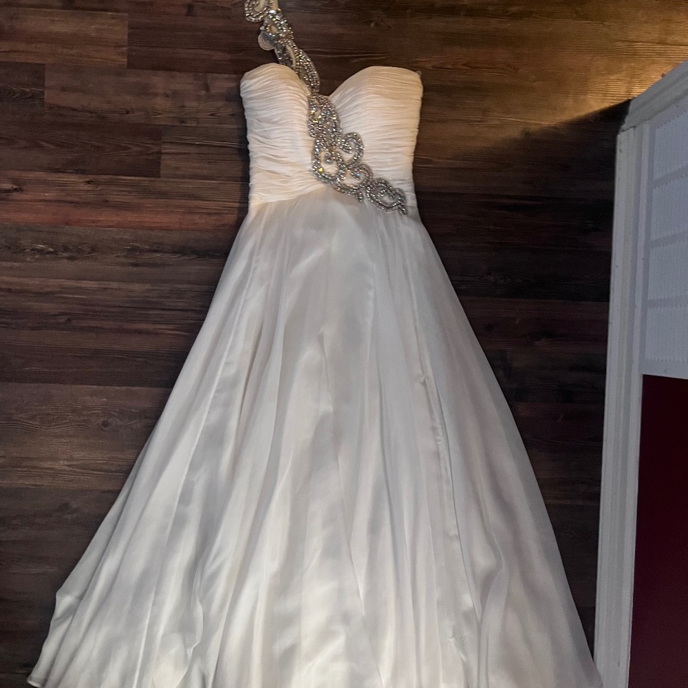 Sherri Hill Prom Dress